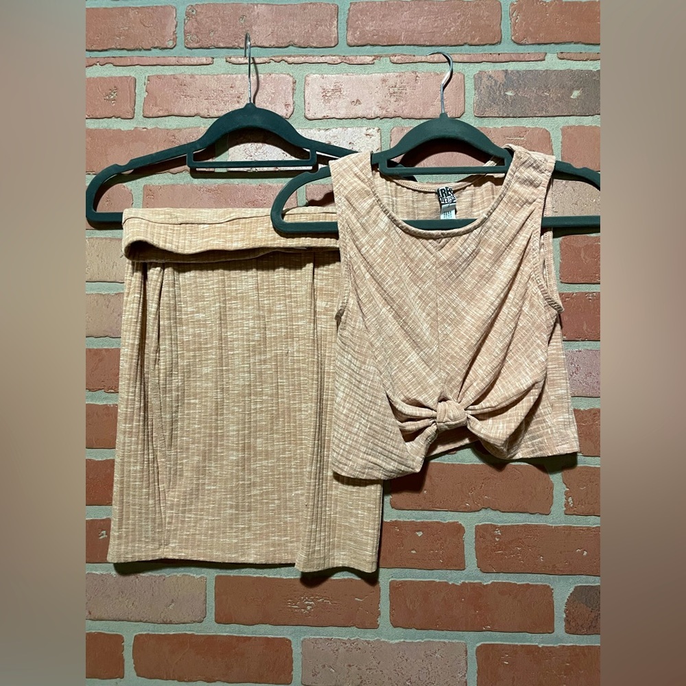 S NordstromRack Crop Top Skirt Set